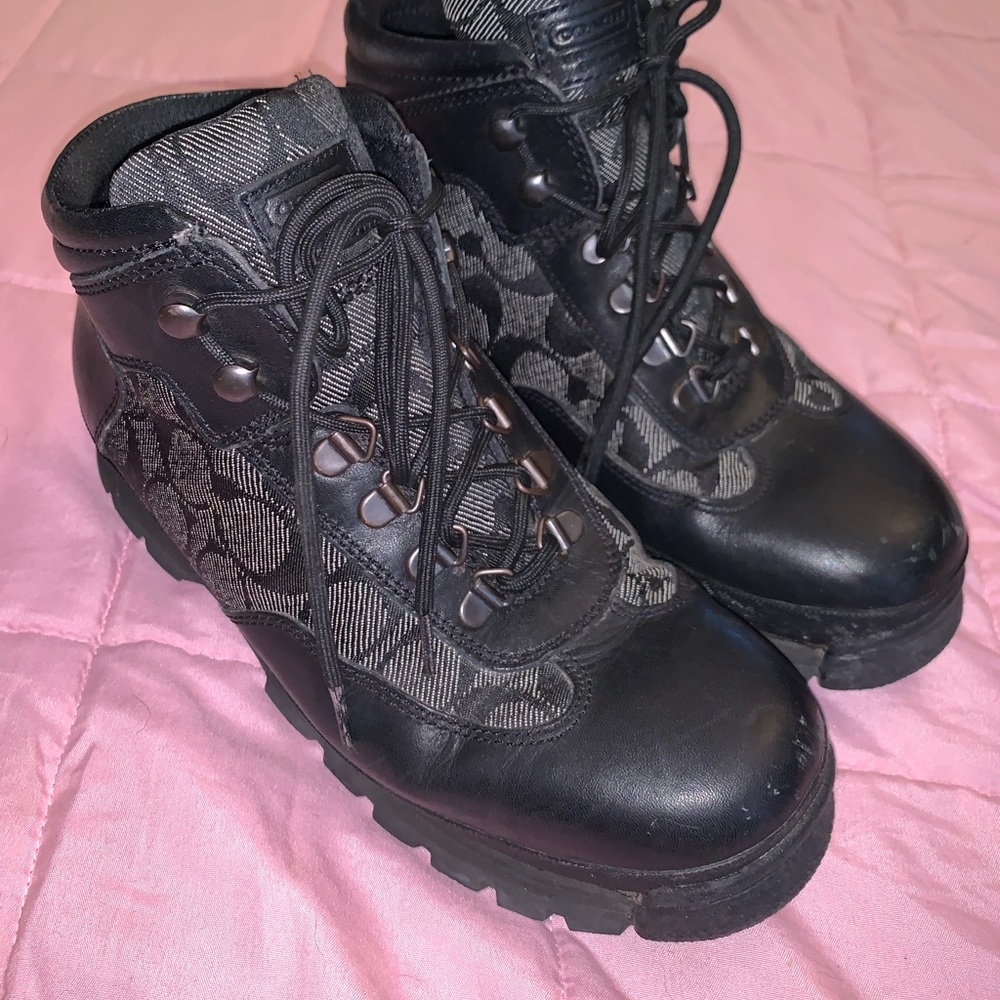 Coach boots